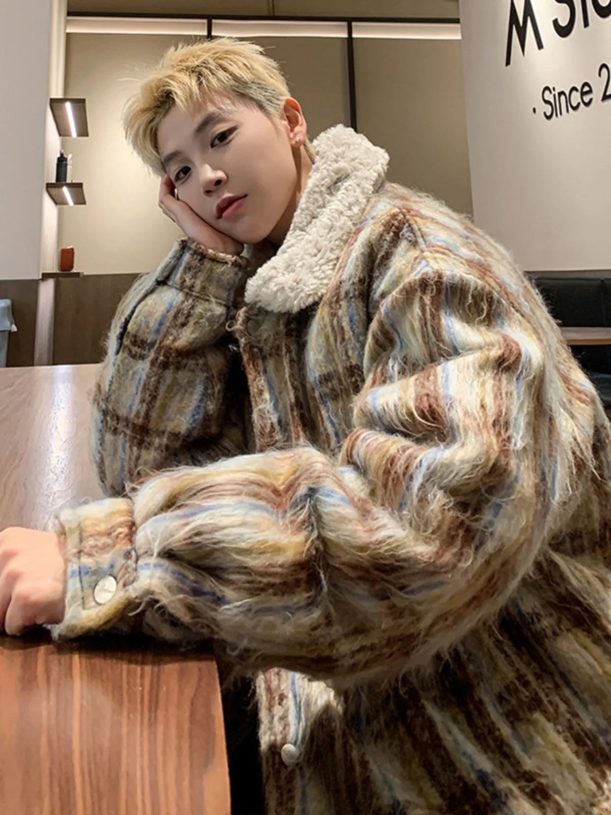 

Мужская зимняя куртка из коричневого твида в клетку с воротником из искусственной овчины, утепленная, повседневная, молодежная, модная