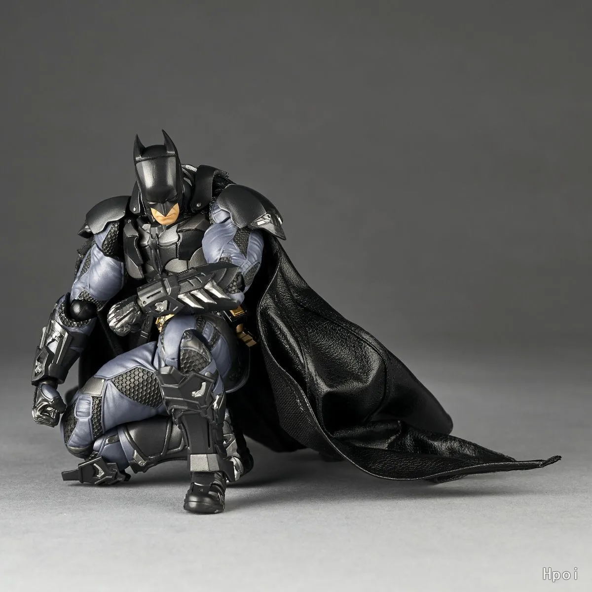 In Stock Original Kaiyodo Amazing Yamaguchi Revoltech Batman Arkham Knight Ver. Anime Figures Ornaments Collection Models Toys