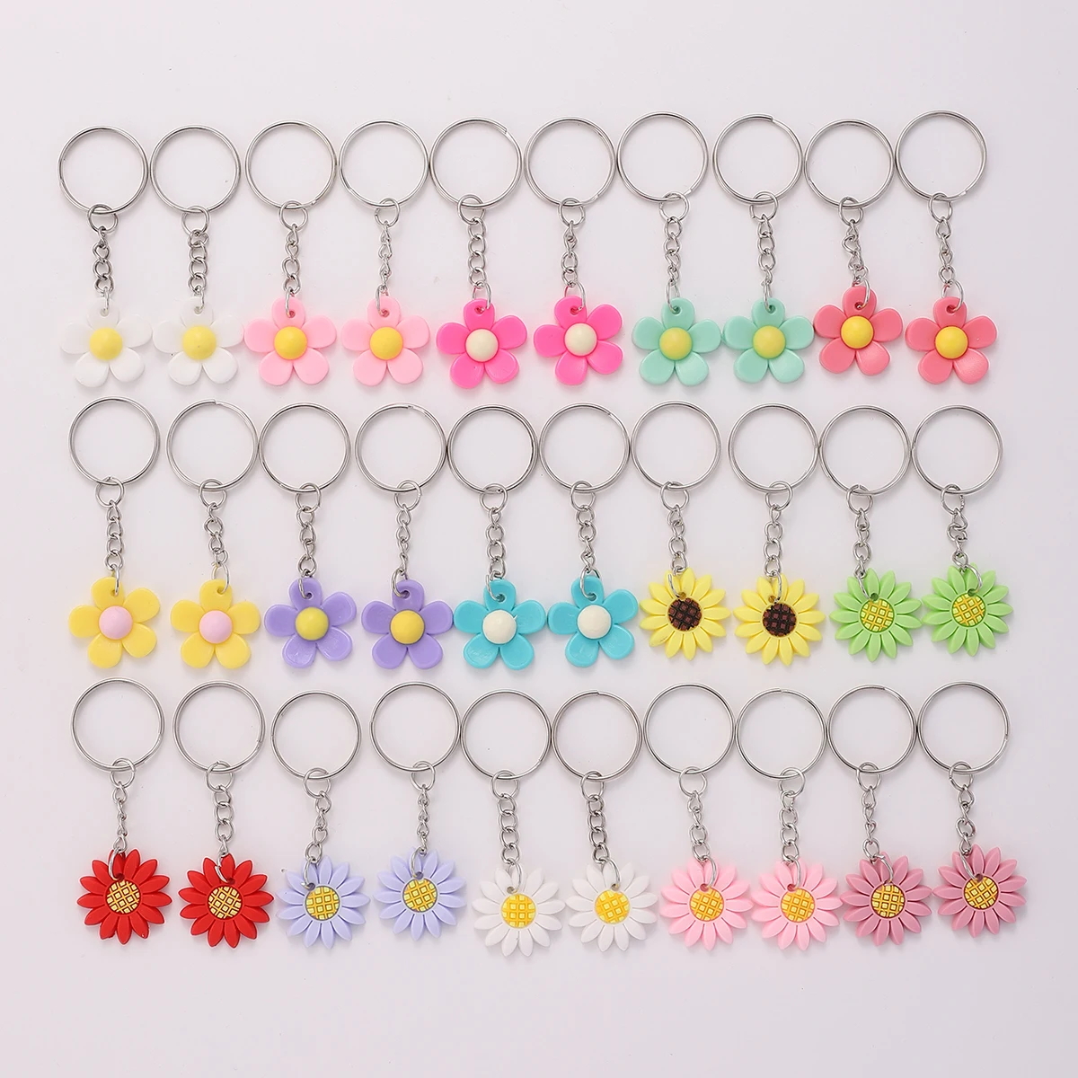 30pcs Flower Charm Keychain PVC Soft Sun Flower Pendant Key Ring Ornaments Wallet Bag Backpack Charm Birthday Party Gift