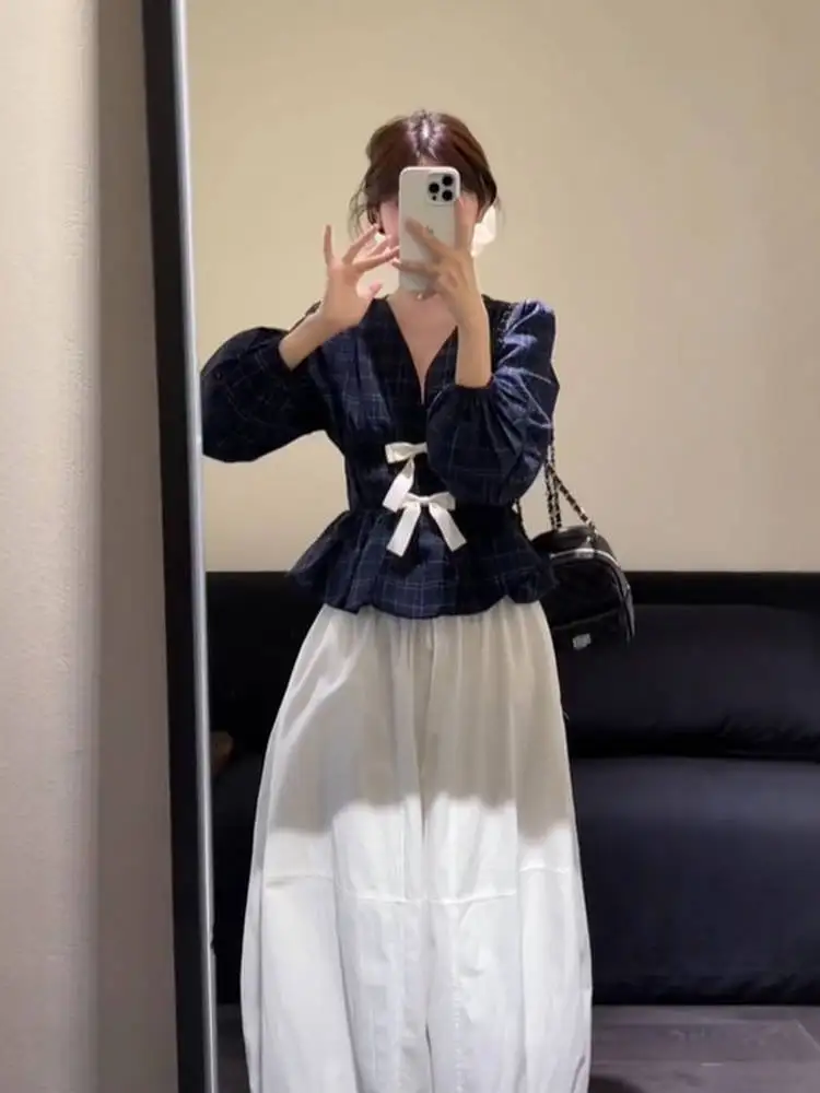 

Korean Sle V-Ne Top And Skirt Set Women's Faion Slim Fit Two-Piece Suit Autumn Season aded Cotton Material Qui Dry