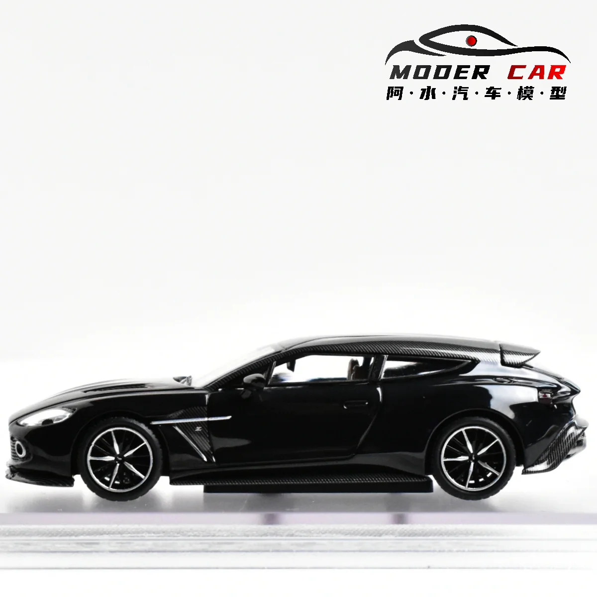 

Модель KM King 1:64, коллекционная литая модель автомобиля Vanquish Zagato для взрослых, сувенир.