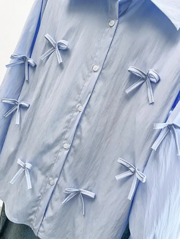 Herbstkragen-Schleifen-Aufkleber, personalisierbar, süßer Stil, langärmeliges Hemd für Frauen, elegantes und modisches, lässiges Langarm-Shirt