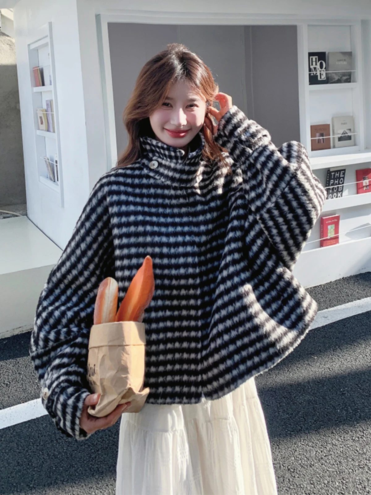 

Женское шерстяное пальто в клетку, осенне-зимнее, винтажное, в корейском стиле, утепленное, с длинными рукавами, воротником и одной пуговицей