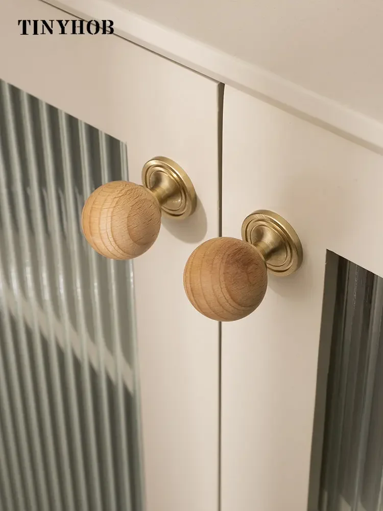 Nordic Style Solid Wood Ball Brass Small Handle Wardrobe Door Drawer Single Hole Circular Handle Knob Furniture Hardware