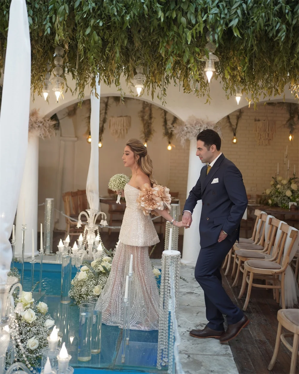 Mila ストラップレスシャインスパンコールプロムドレス 2025 3D フラワースリーブイブニングドレス高級床長さのカスタマイズされたパーティードレス