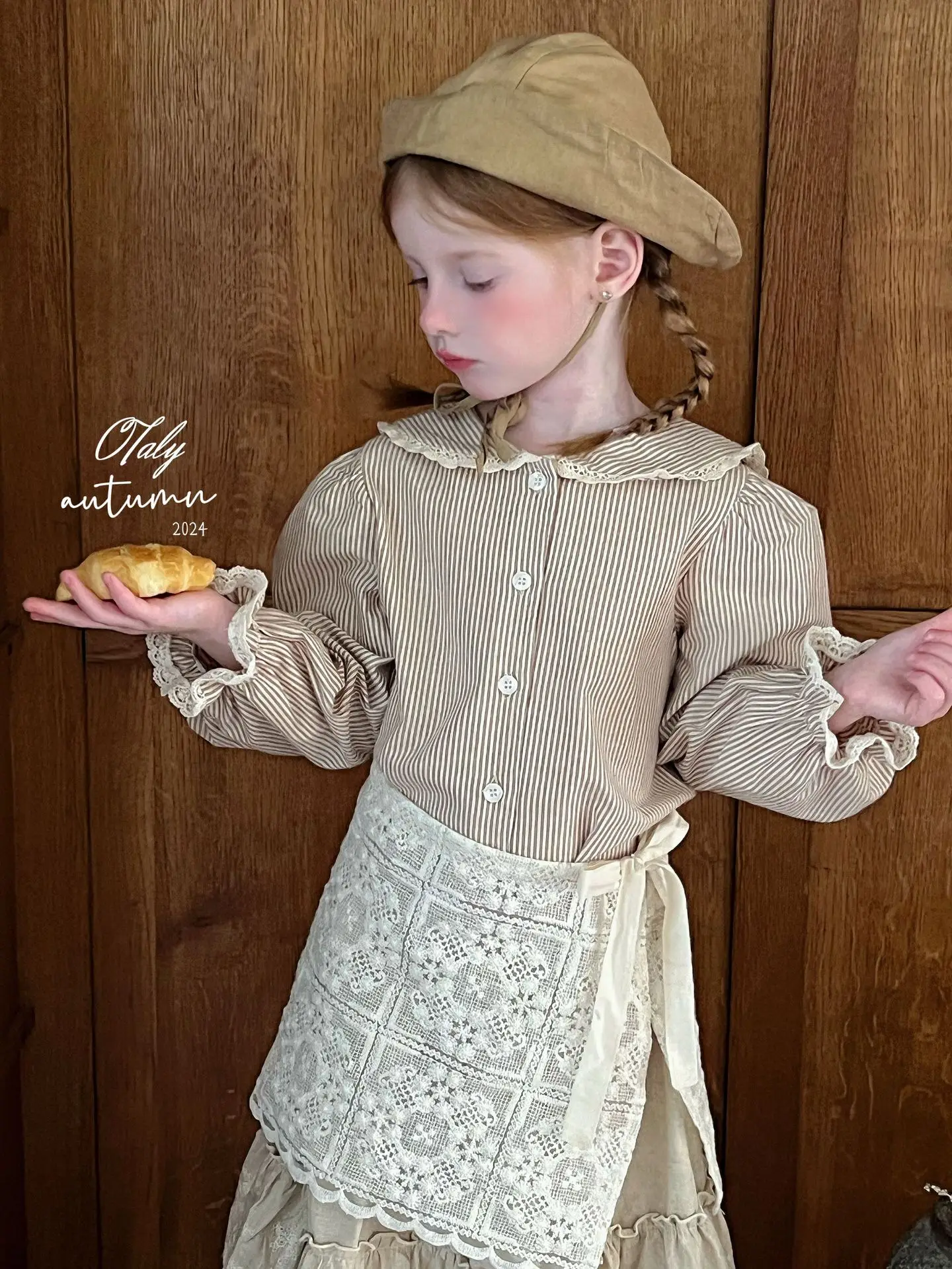 Girls Shirts 2024 Autumn New Childrens Clothes Girl Baby Western Coffee Color Doll Collar Lace Striped Shirt Casual Simple Daily