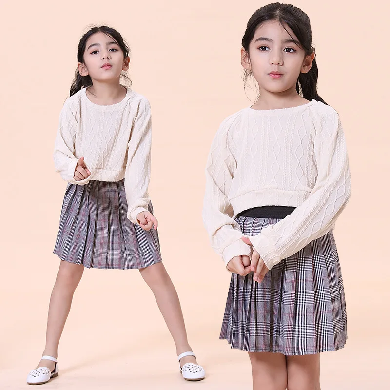 

2025 Korean Spring Autumn Children Sets For Girl 2 Pieces Junior Girl Pullover Sweaters Top Elementary Girl Dress Teen Girl Sets