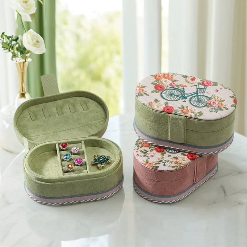 

Chic Plush Oval Jewelry Box Triple Layers Case For Collectors And Travelers Jewelry Display Organizers Container Green Pink