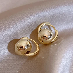 New Design Retro Metal Ball Pendant Earrings For Women European and American Simple Hoop Earrings Jewelry Party Accessories