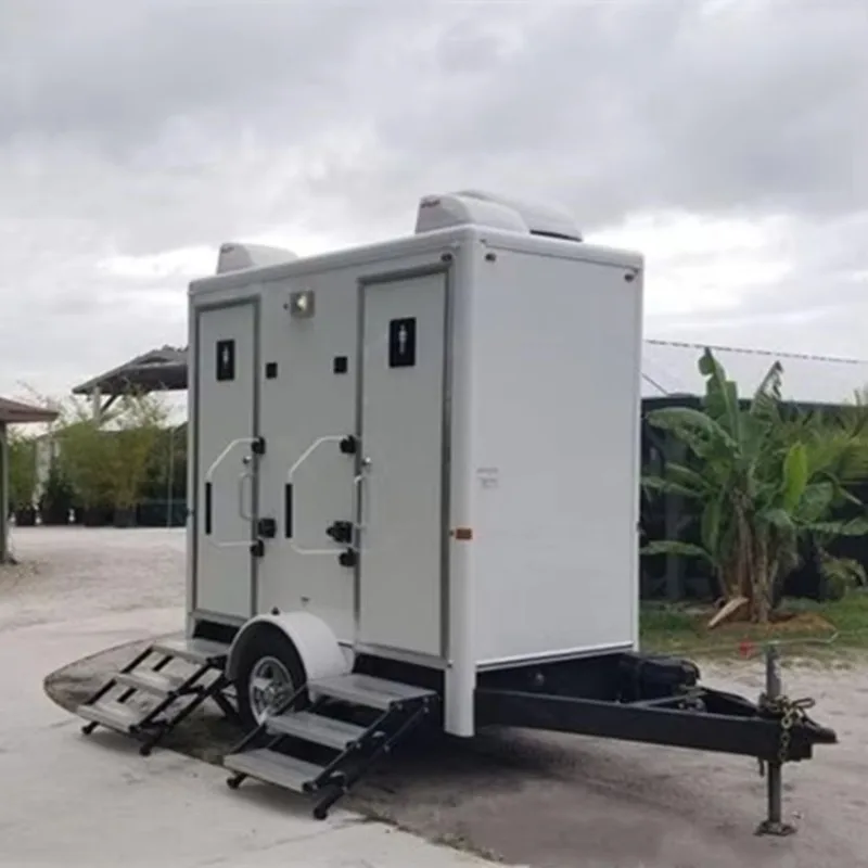 Fornecimento direto da fábrica chinesa Trailer de vaso sanitário móvel portátil para festas ao ar livre Design moderno Trailer de vaso sanitário móvel VIP