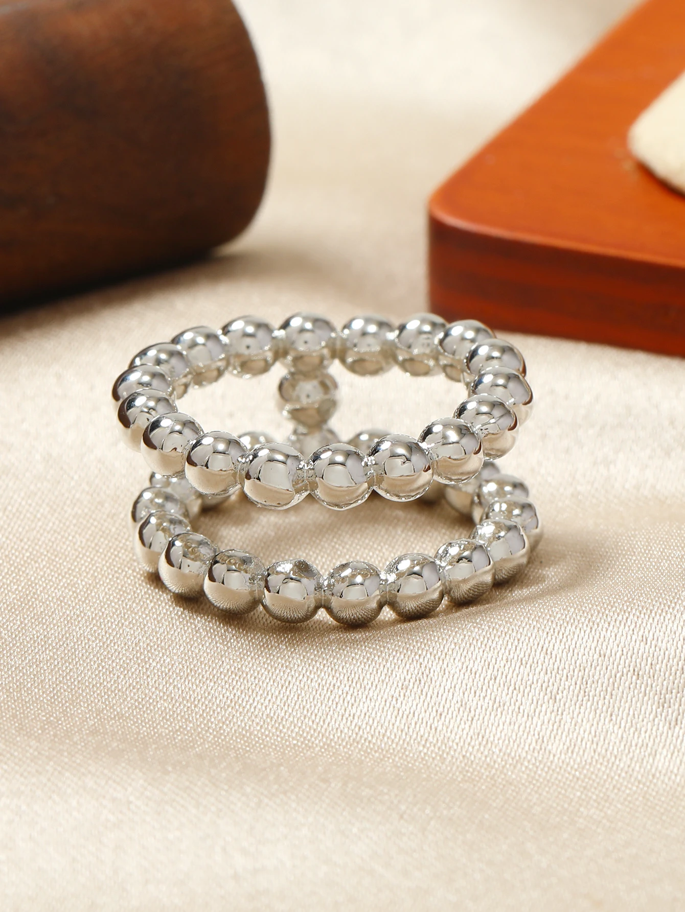 Women Stackable Beaded Elastic Ring Set Gold Silver Tone Round Metal Ball Stretch Finger Rings Simple Trendy Fashion Jewelry