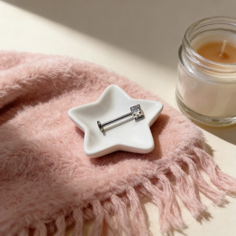 1Pc Trendy Punk Style Stainless Steel 1.2mm Dice Lip Stud High-Quality Body Piercing Gift for Cool Girls