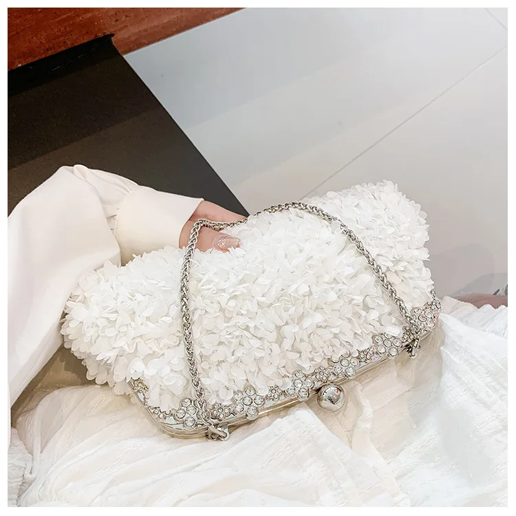 Women 3D Floral Evening Purse Rhinestone Kiss Lock Frame Clutch Bag Chain Strap Wedding Party Bag