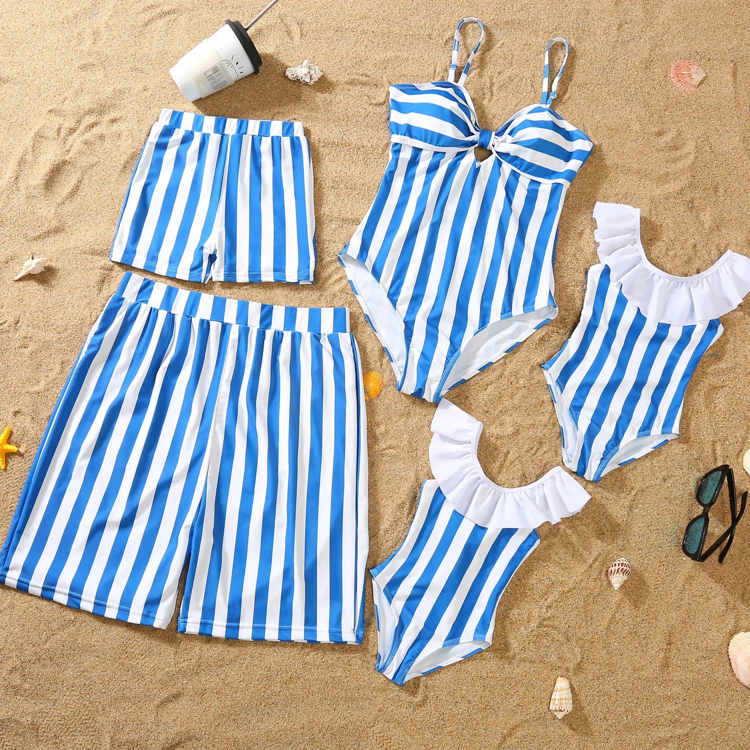 

2026 Summer Woman Girl Man Boy Swimwear Family Matching Swimsuit Striped Print One-Piece Suit Swim Shorts Beachwear Holiday Look