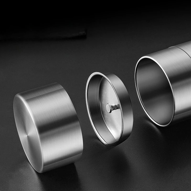 1PCS Cylindrical One-piece Light-blocking Shockproof Stainless Steel Tea Container Portable Mini Can for Travel Tea Subpackaging
