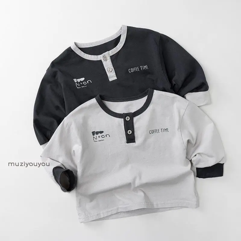 

Новые детские футболки с длинным рукавом на весну 2026 года для мальчиков и девочек, топы с буквенным принтом, хлопковые рубашки для малышей, повседневные футболки для детей, одежда для малышей