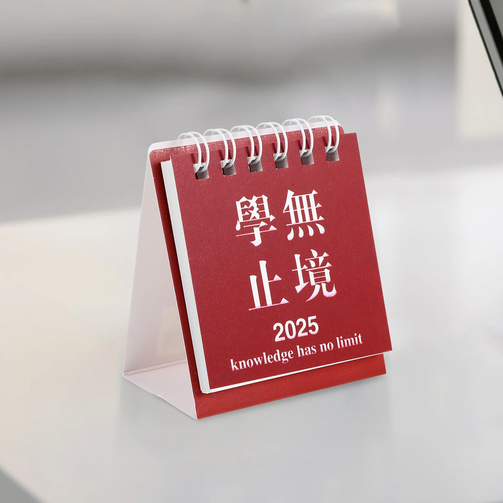 

2025 Portable Mini Desk Small Aesthetic Desktop Flip For Office Decor Calendar Planner Cute Calendar For Women Kids Classroom