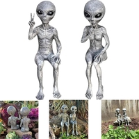 15cm Outer Space Alien Accessories Resin Statue Martians Garden Figurine For Home Indoor Outdoor Decoration Courtyard Ornaments