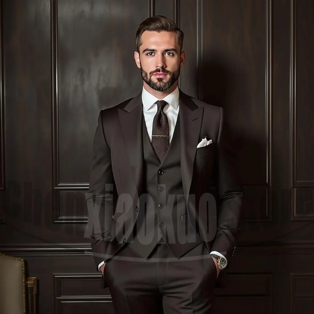 

Мужской костюм с пиковыми лацканами, модный однобортный однотонный костюм, тонкий шикарный смокинг для свадьбы и жениха (пиджак + жилет + брюки)