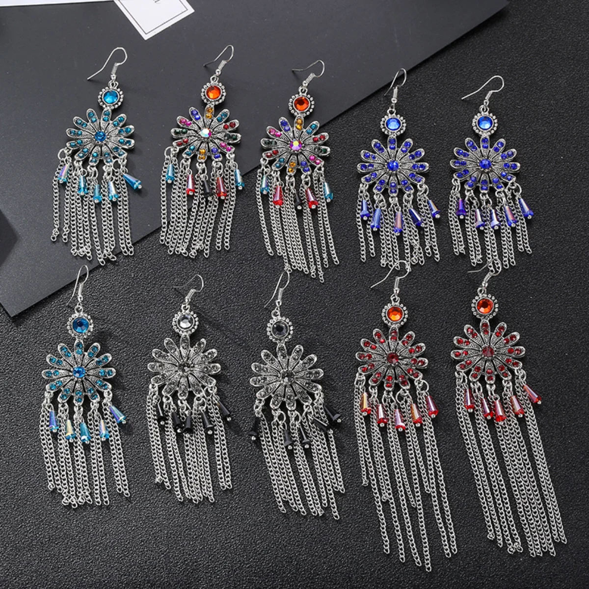 

2023New Style Sunflower Retro Tassel Earrings Femininity Creative Earrings Support Bulk Lowest Price 1$wholesale Women's Jewelry