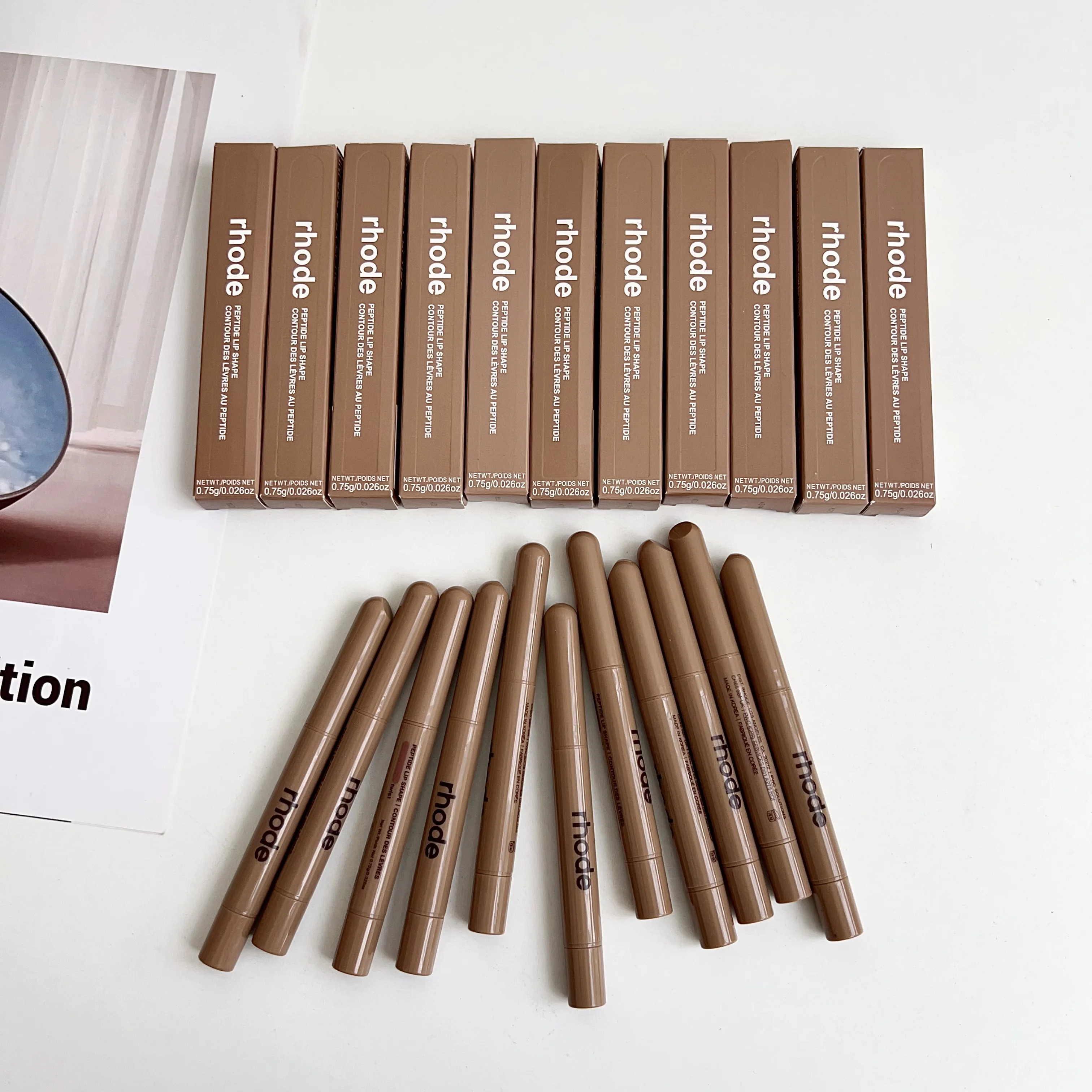 

Rhode Skin Peptide Lip Shape Pen Lip Liner Peel Off Tattoo Lipgloss Long Lasting Lip Tint Contour Tear-off Lips Stain Cosmetic