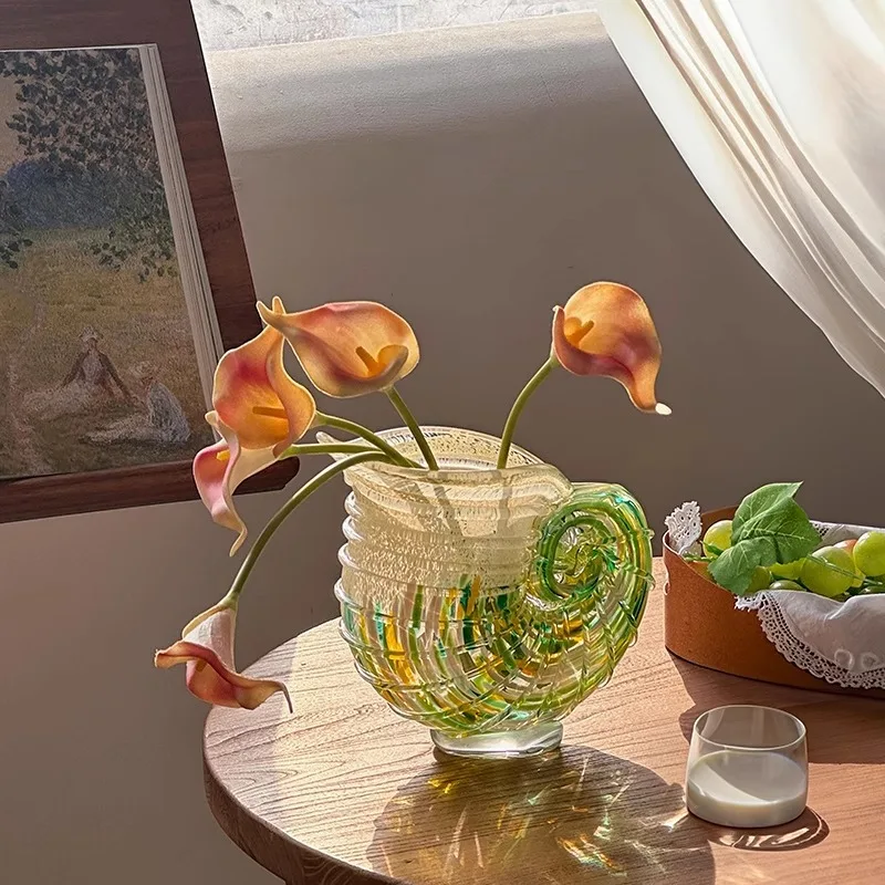 Vase Creative Handmade Colored Conch Glass Flower Vase Home Living Room Table Decoration High Appearance Level
