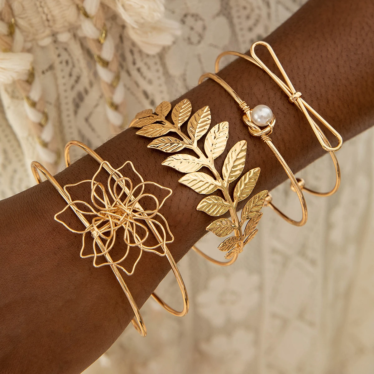 Tocona Fashion Trend Gold Color Hollow Flower Leaf Opening Bracelet Women's Holiday Party Accessories Gift 4pcs/set