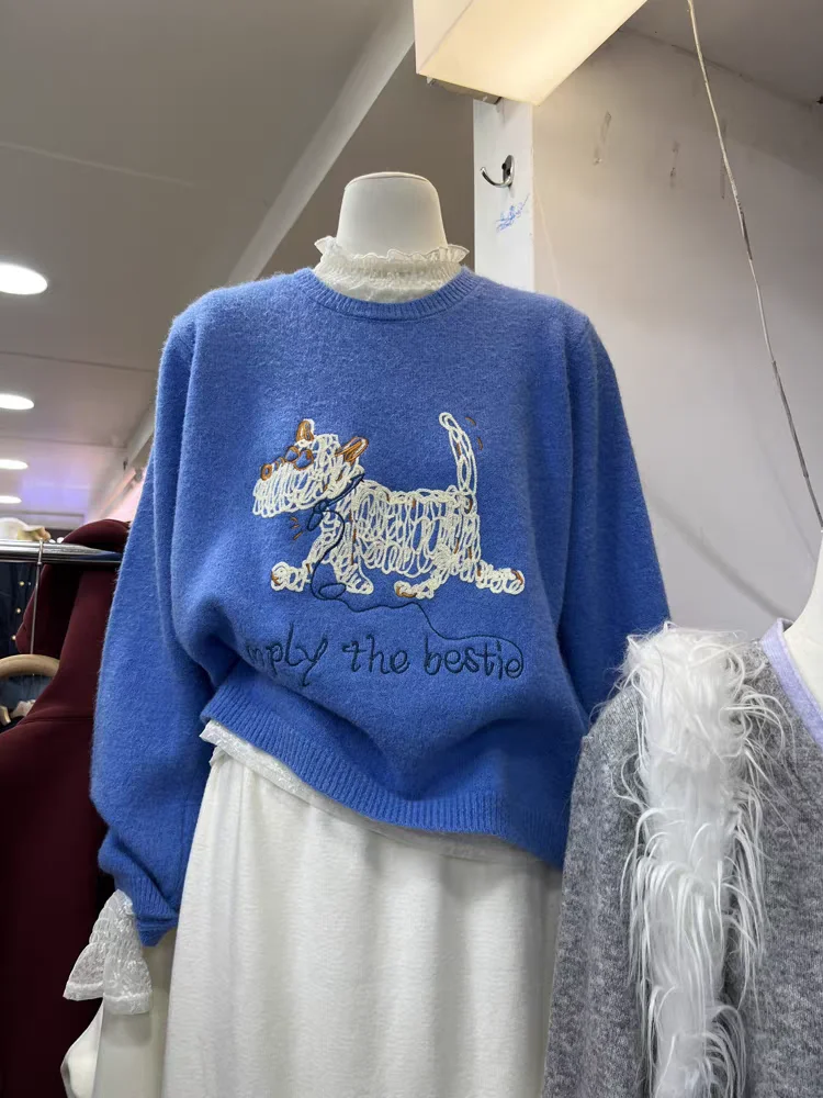 レディース クラインブルー パピー刺繍セーター プチ クロップド オーバーサイズ ニットトップ 秋冬 刺繍入りプルオーバーセーター