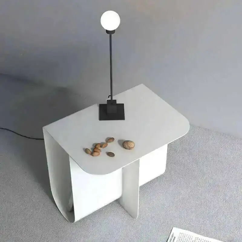 طاولة قهوة صغيرة فاخرة لغرفة النوم خفيفة الوزن، طاولة جانبية صغيرة وبسيطة وحديثة من الفولاذ الإبداعي، #6