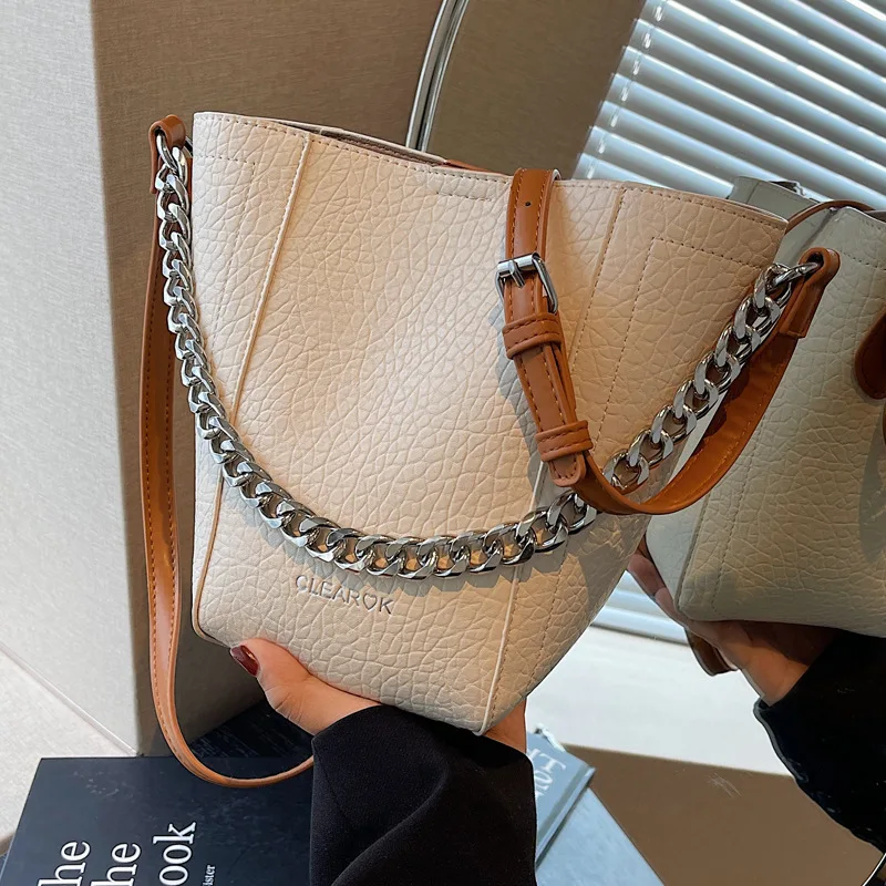 Composite Bag Tote Bag for Women Fashion PU Leather Handbag 2023 New Summer Simple Design Casual Chain Crossbody Bag Bucket Bag