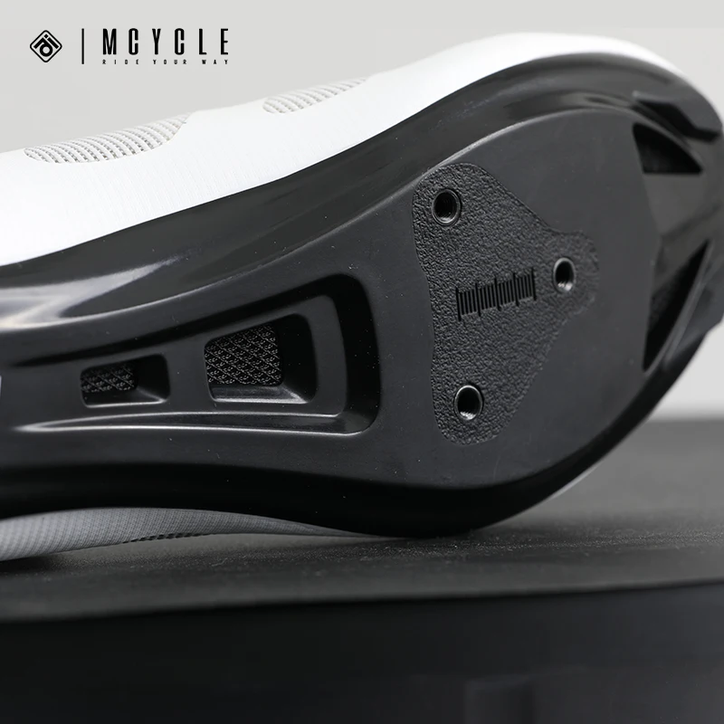 Mcycle New Arrival Sport Cycling Shoes Men Professional Riding Shoes Athletic Biking Shoes Reflective Road Bike Lock Shoes