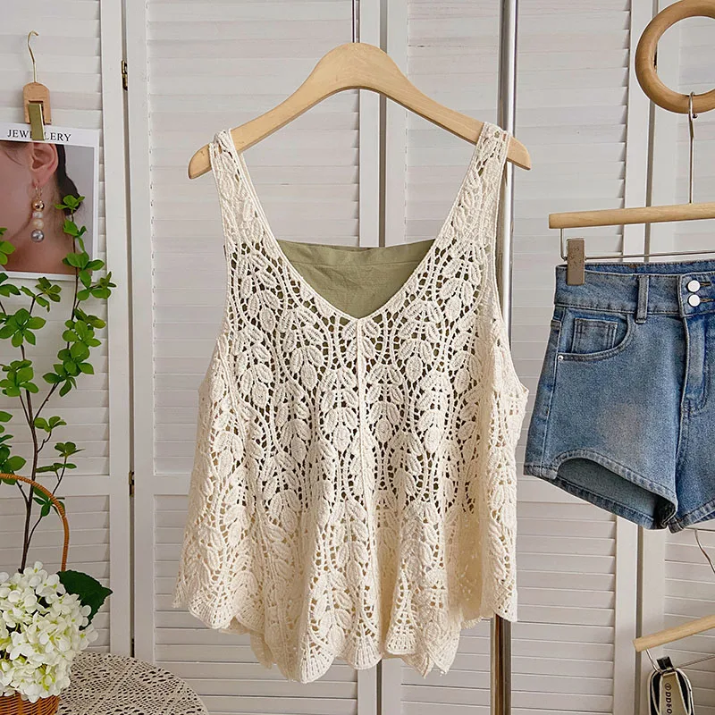 Boring Honey V-Neck Solid Colors Fashion Women Blouses Chic Sleeveless Crochet Women's T-Shirt Hollow Out Edible Tree Fungus Top