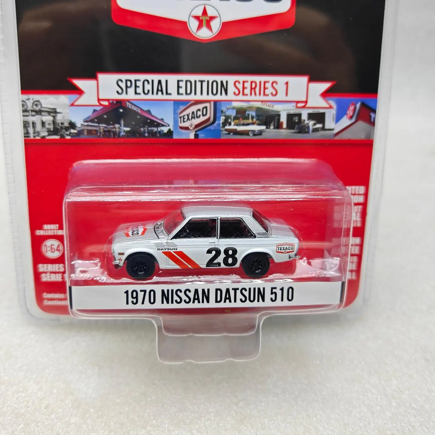 GreenLight 1:64 Texaco Special Edition Series 1 - 1970 Nissan Datsun 510 Diecast Alloy Car Model Collectible