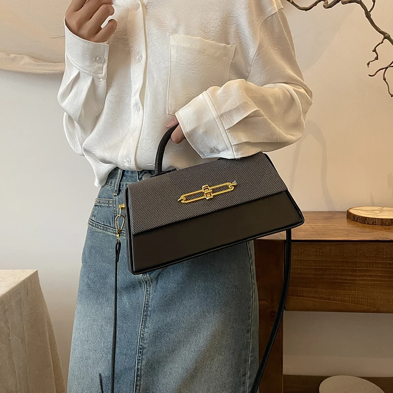 

Diaper Bag Fashionable Minimalist Leather Handbag Elegant Designer Crossbody Purse For Women Stylish Original Tote