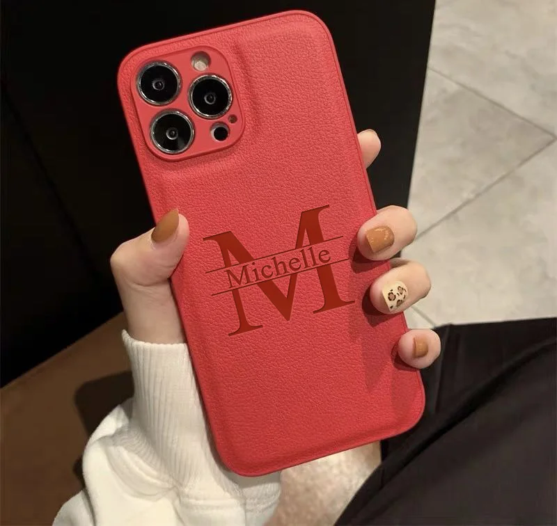 Personalisierte individuelle Initialen Namenshülle für iPhone 17, 16, 15, 14, 13, 12, 11, Pro Max Plus, großer Buchstabe, Lasergravur, Lederhülle – Detail 6
