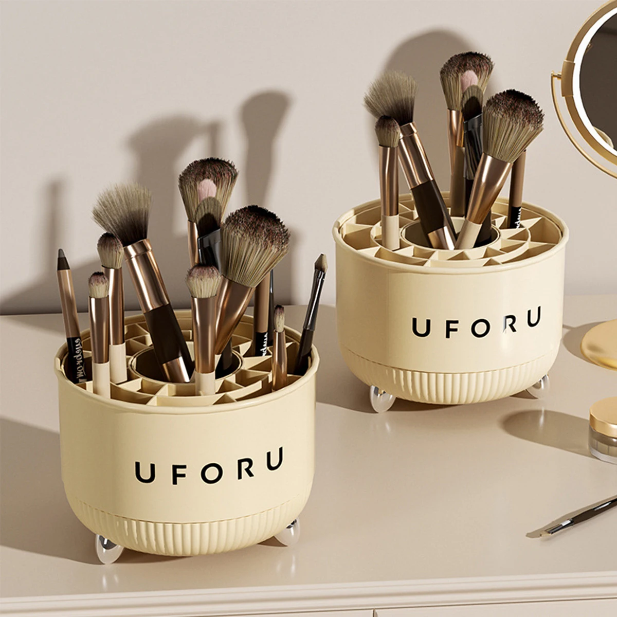Cream White 360° Rotating Makeup Brush Holder with Wheels, Large Capacity Desk Organizer for Cosmetics & Stationery