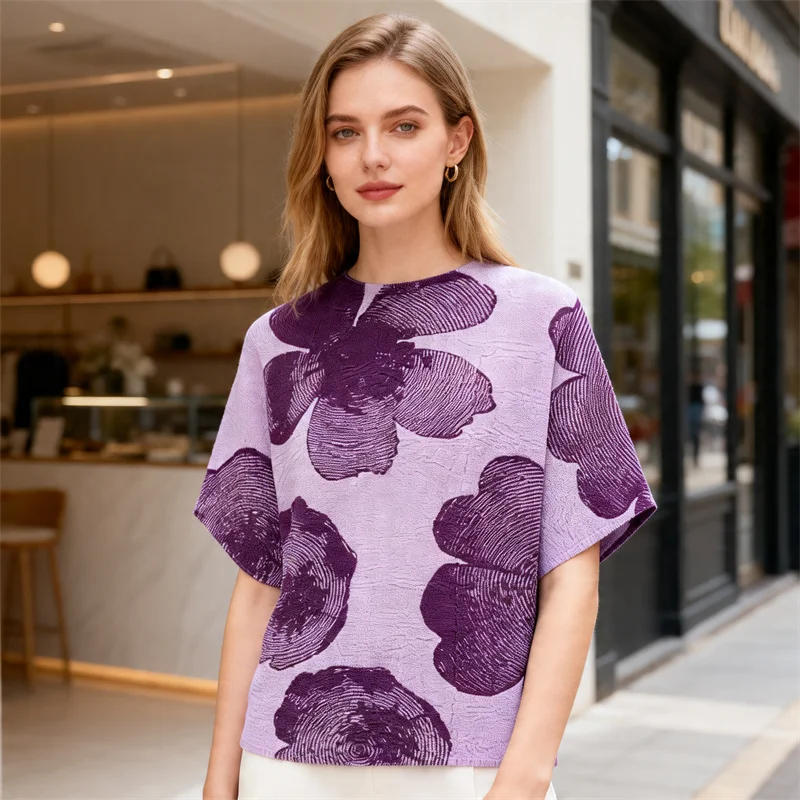 

Miyake Niche Printed Pleated Top Summer New Loose Large Size Slim and Versatile Short-sleeved T-shirt