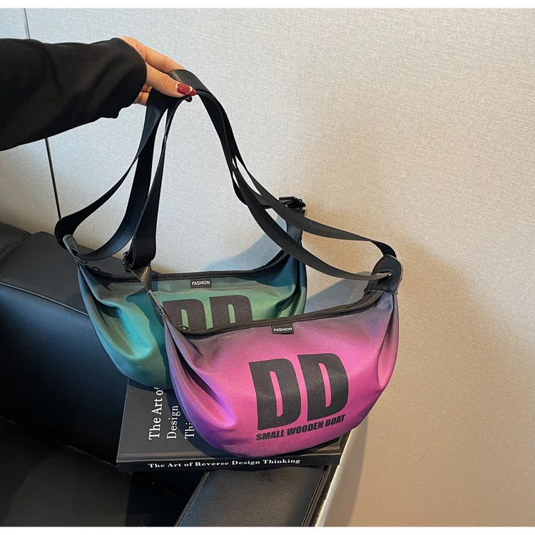 

2025 Fashion! Unisex Street - Fashion Shoulder Bag - Niche Design, Versatile, Ideal for Daily Commute and Cycling