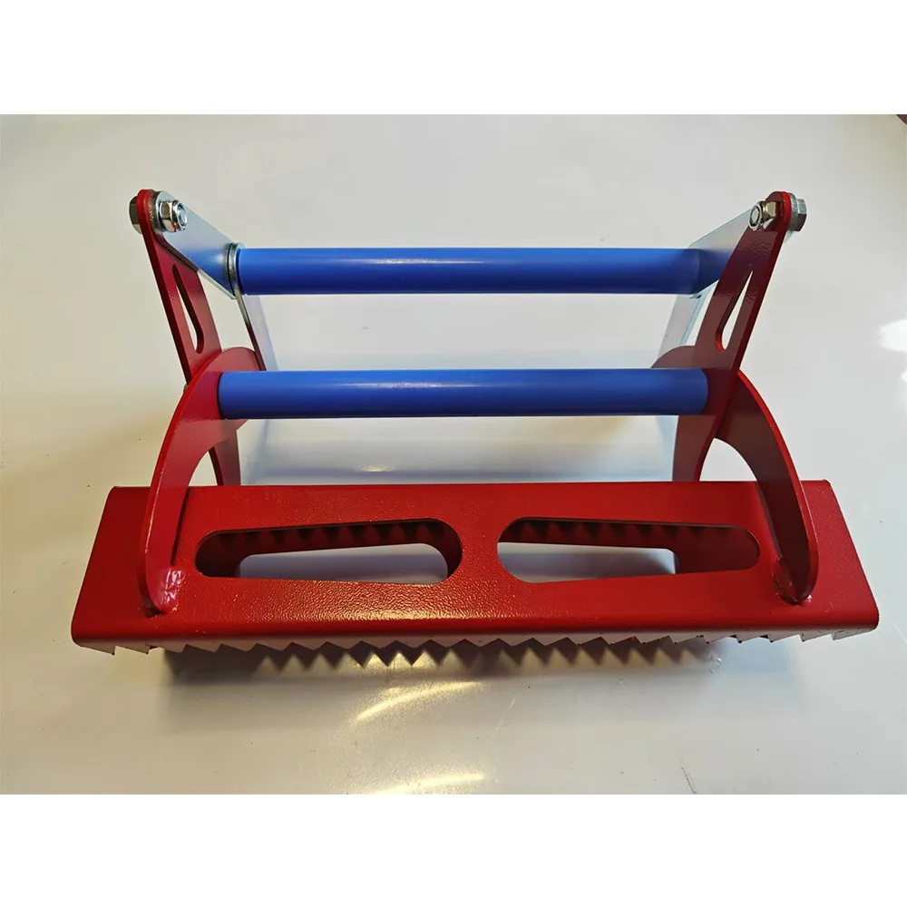 

A full set of lawn mowing tools, round cutting turf clamp tensioner, trimming line cutting glue seam press