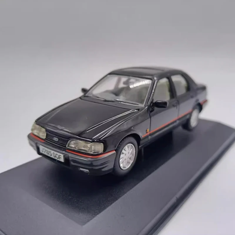 Corgi Diecast 1:43 Scale Ford Sierra GLS Alloy Car Model Static Collection Decorated Holiday Gifts Toys