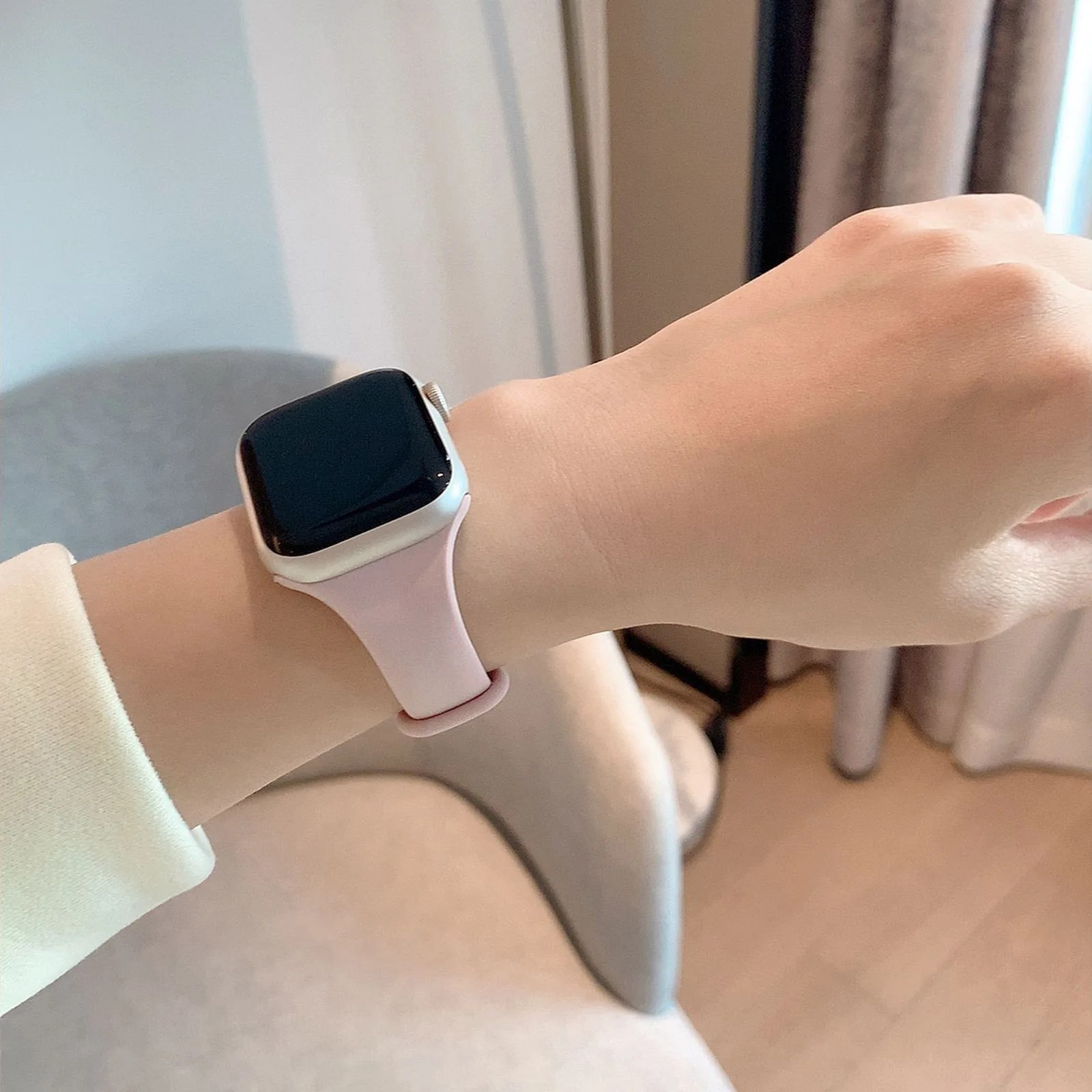 Silicone .loop For Apple Watch band women Series Ultra 10/9/8/7/6 38mm 40mm 41mm 42mm 44mm 45mm 46mm Strap