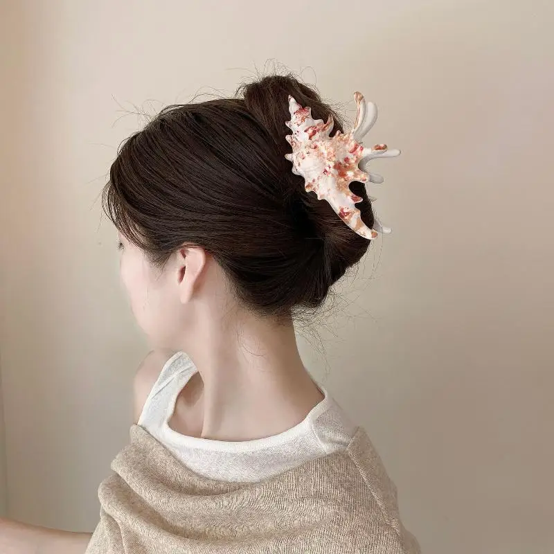 الأزياء الاكريليك محارة مخلب شعر الكورية مبالغ فيها الملونة غير النظامية شخصية كبيرة مشبك شعر النساء الفتيات إكسسوارات الشعر