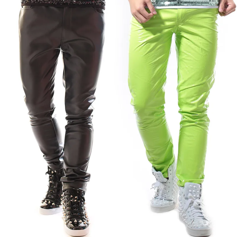 Lente Nieuwe Mode Mannen Merk Podium Zanger Fluorescerend Groen Casual Lederen Broek Hip Hop Mannelijke Persoonlijkheid Plus Size Broek