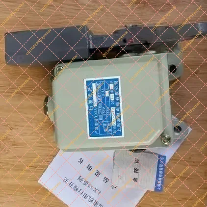 LX33 Heavy Hammer Limit Switch, LX33-31 / LX33-32 Travel Switch Replacement