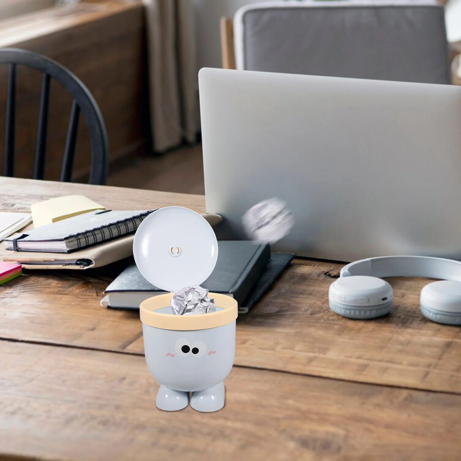 

Cute Cartoon Mini Trash Can Lid Small Waste Basket Desktop Garbage Container Office Countertop Home Hotel