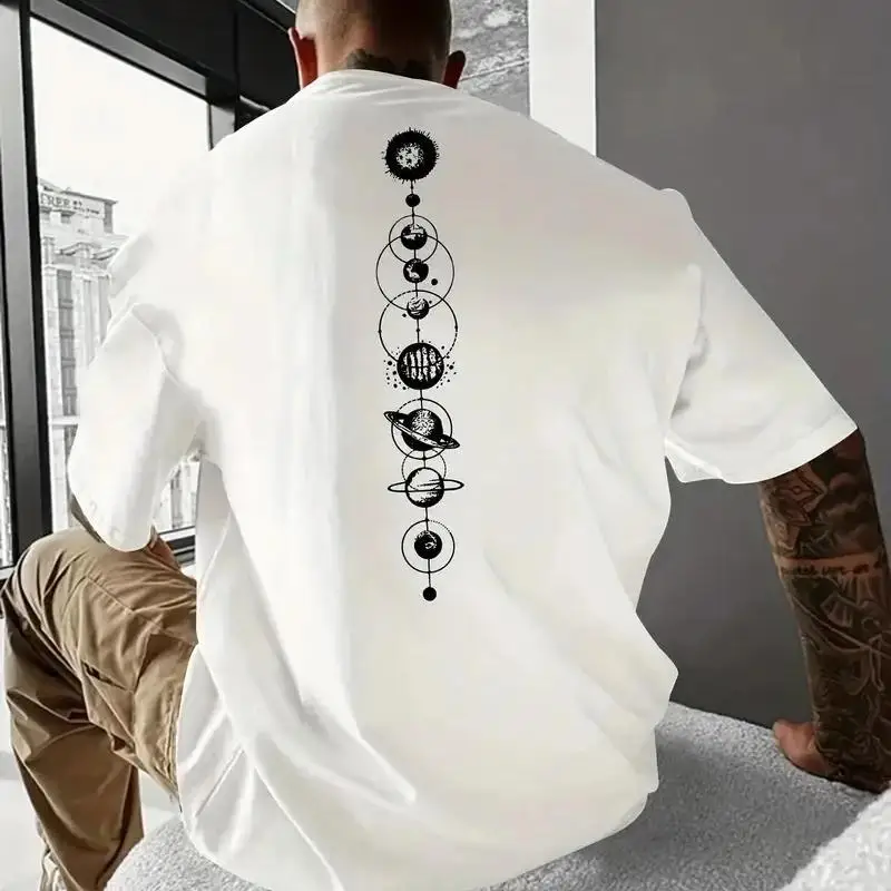 T-Shirt mit 2D-Planeten-Print, kurzärmeliges T-Shirt, einfache und modische Herrenbekleidung, übergroßes T-Shirt, Herren-Harajuku-T-Shirt