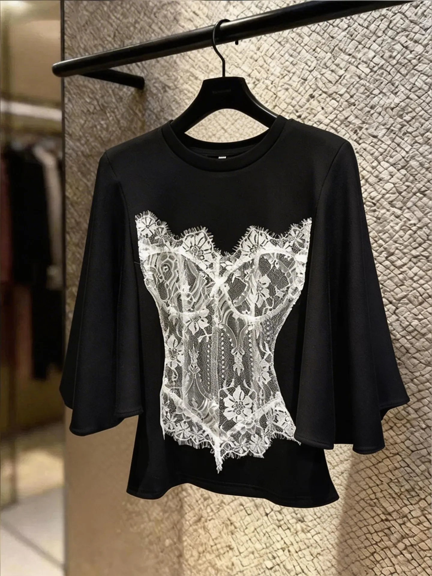 

Elegant Lace Print Long Sleeve Women's Top in Black Fashionable Retro Design Spring Summer New Arrival Commute Style Korean V...