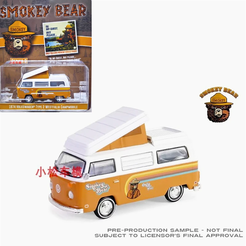

Green Light 1:64 Smoked Bear 3 -1974 Bus T2 Westfalia Camper Limited Edition Model Collectibles Wall Pendant Gift