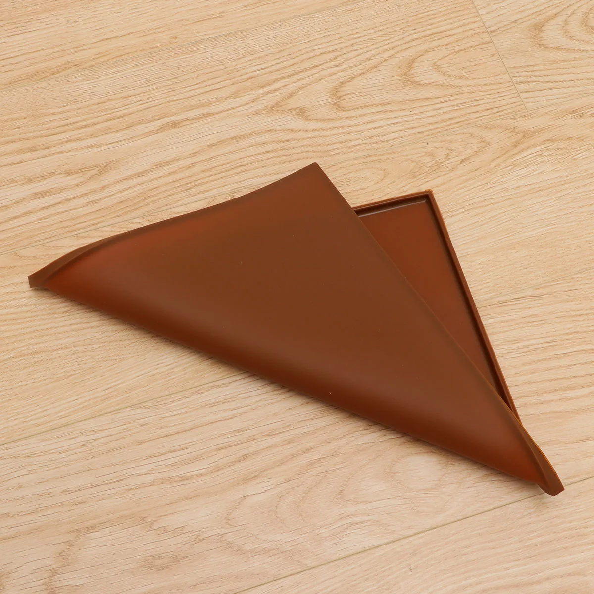 

Premium Silicone Pet Food Mat Waterproof Non Dog Cat Feeding Bowl Placemat Heat Resistant Pet Bowl Pad Coffee