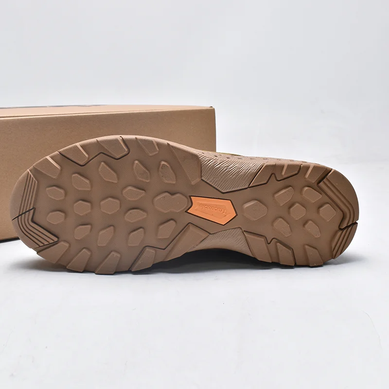 Outdoor Sneakers Breathable Hiking Shoes Large Size Men's Women's Trekking Sandals Men's Trekking Off-Road Water Sandals 36-47